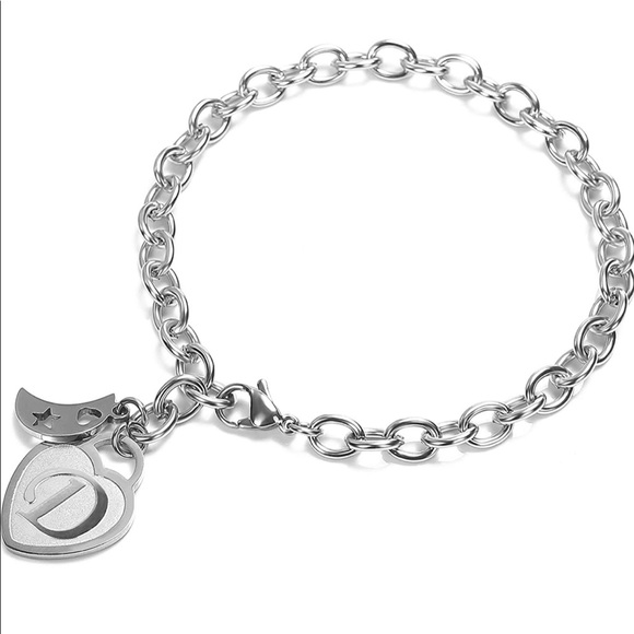 U letter Charm Bracelets by Scione - Picture 6 of 6